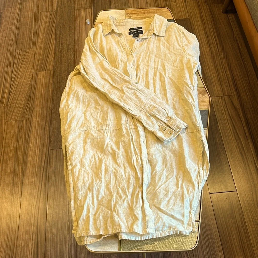 Tahari 100% linen long sleeve tunic excellent condition